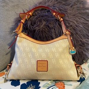 DOONEY & BOURKE | cream shoulder bag